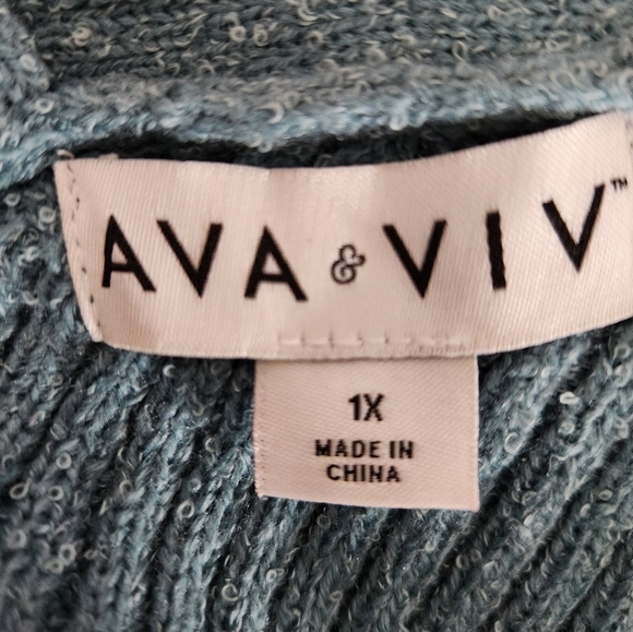 NWOT Ava&Viv tank sweater - Picture 3 of 4
